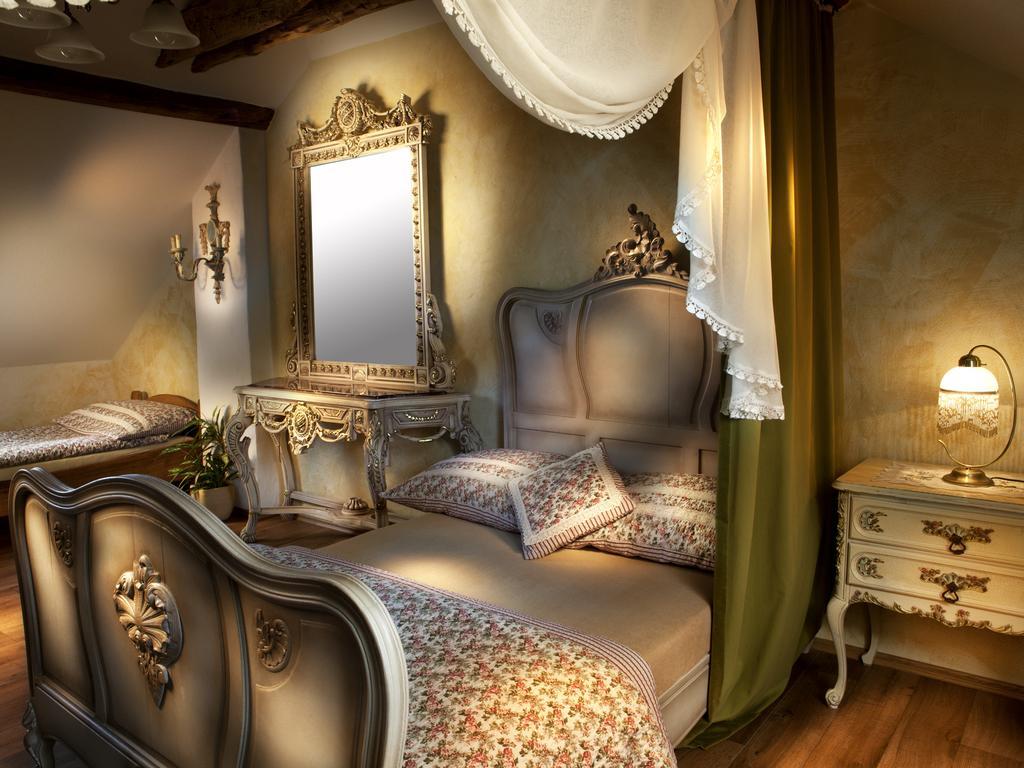 Lichtenstein Lva Apartman Břeclav Cameră foto